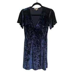 L.A. Hearts Dark Blue Velvet Dress Wrap Front Short Sleeve V-Neck Size Small